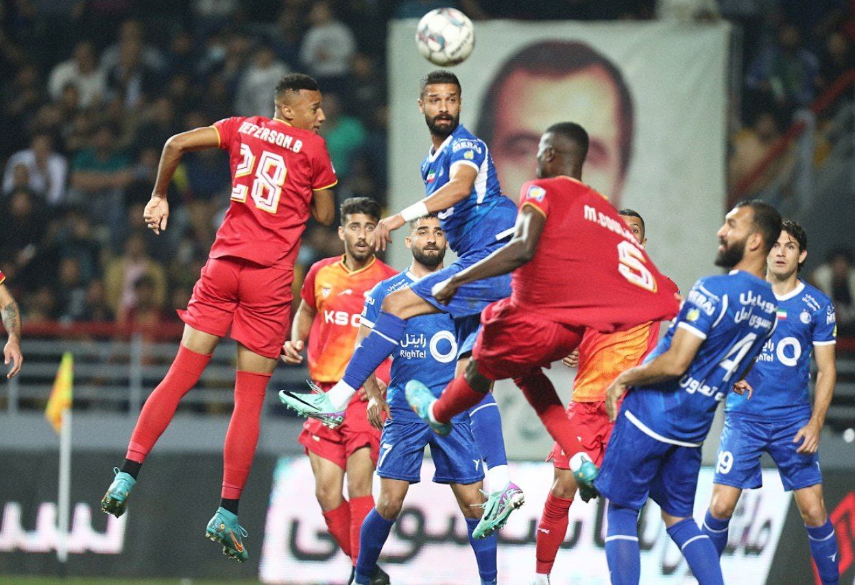 لیگ برتر فوتبال؛ فولاد- استقلال