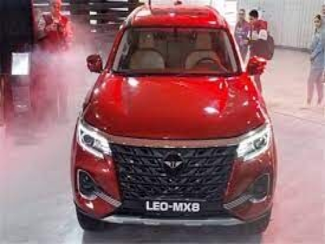 لئو MX8 توسط ایستا موتور ارس در تبریز رونمایی شد