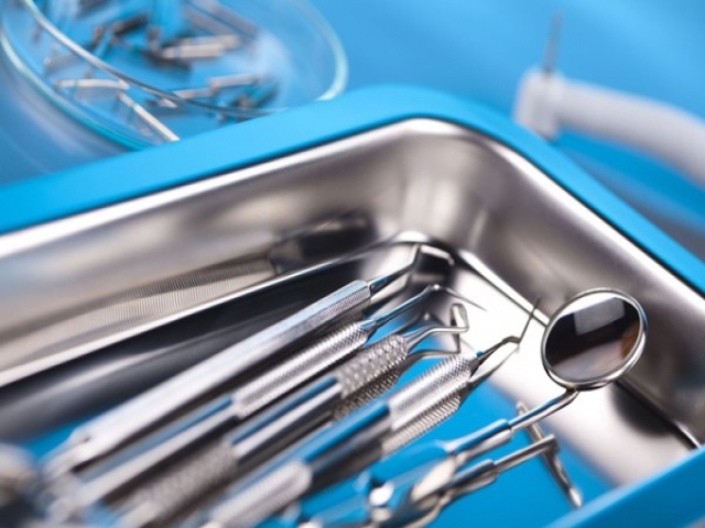 بهترین ابزار و وسایل مطب دندانپزشکی