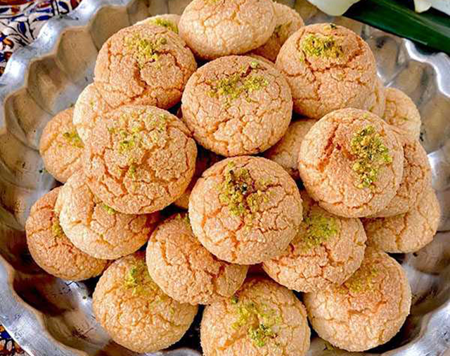 طرز تهیه شیرینی نارگیلی
