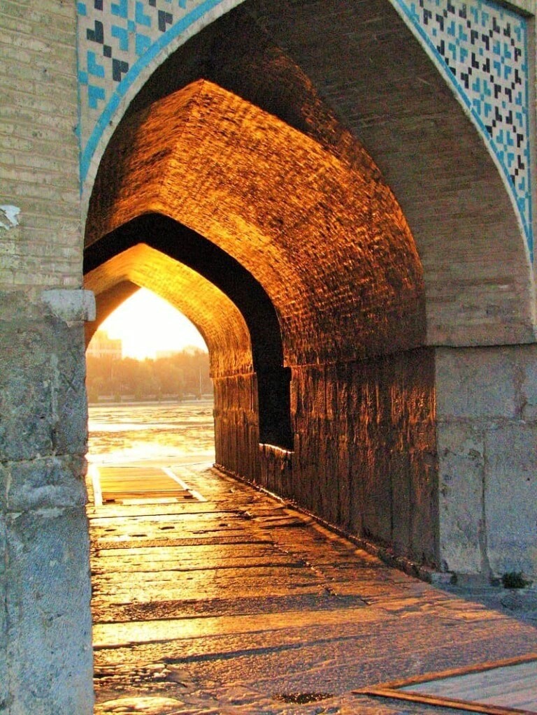 معماری پل خواجو اصفهان