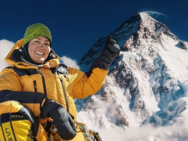 چهارمین قله بلند دنیا توسط بانوی ایرانی فتح شد