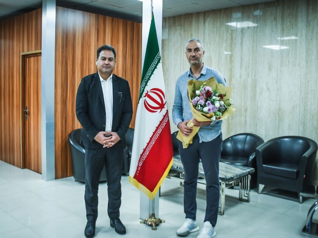 سرمربی تیم ملی بسکتبال وارد ایران شد سرمربی تیم ملی بسکتبال وارد ایران شد