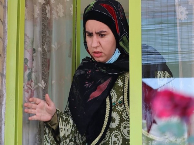 تصویر جدید از بازیگر روناک سریال نون خ تصویر جدید از بازیگر روناک سریال نون خ