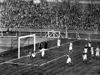 فینال جام حذفی انگلیس( 1930): آرسنال- هادرزفیلد تاون
