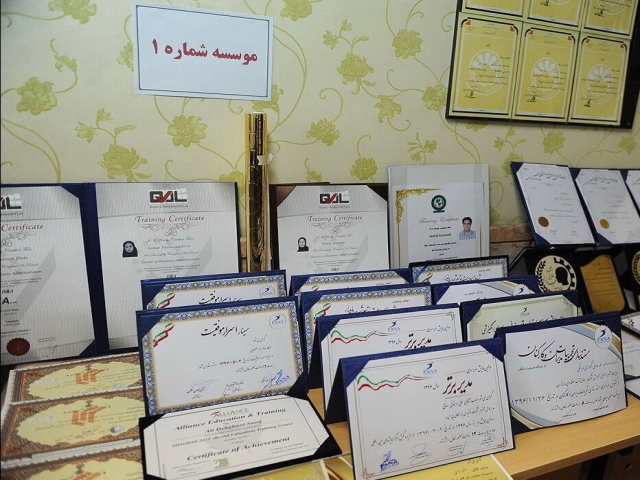 باند جعل مدارک دانشگاهی شناسایی و دستگیر شدند باند جعل مدارک دانشگاهی شناسایی و دستگیر شدند