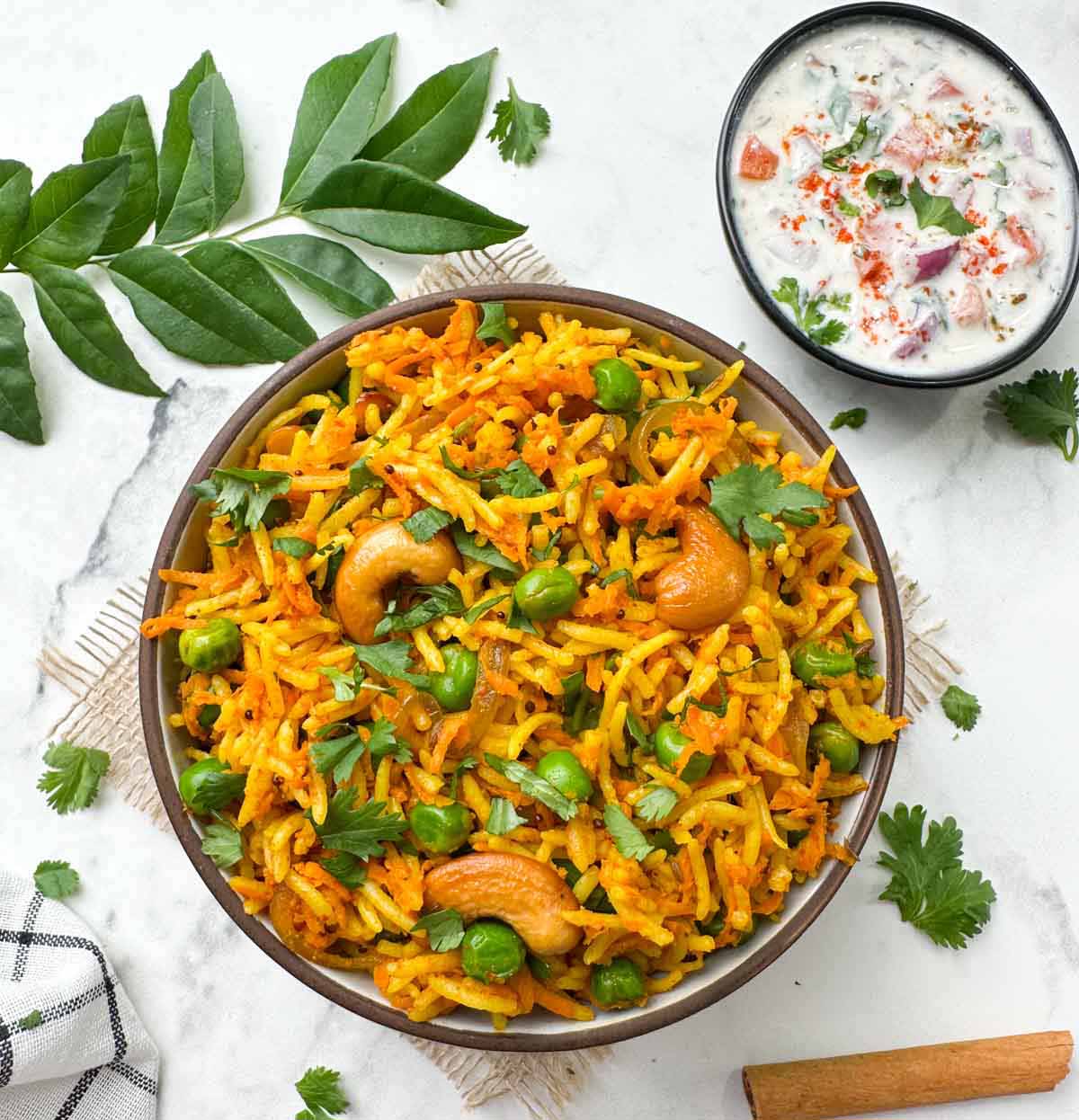 دمی هویج باقالی