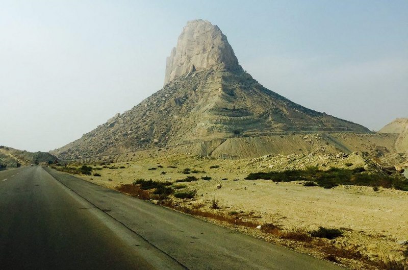 کوه پردیس یا پَدری