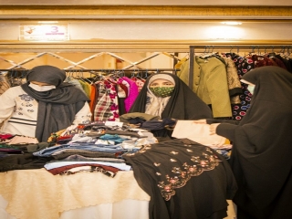 نمایشگاه پوشاک ایرانی اسلامی در میدان ولیعصر افتتاح شد