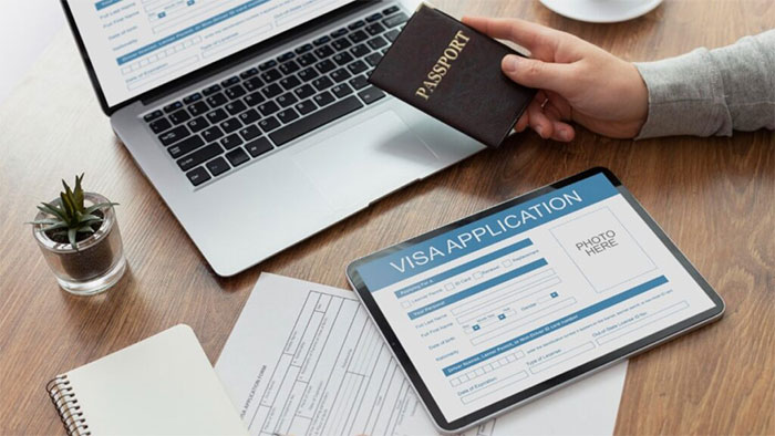 چگونه برای پیکاپ ویزای کانادا اقدام کنیم؟