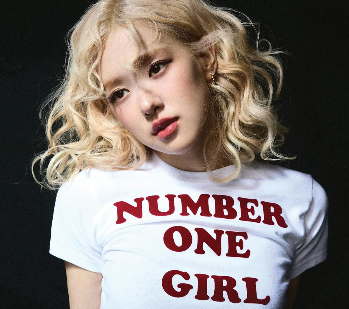 آهنگ Number One Girl از رزی