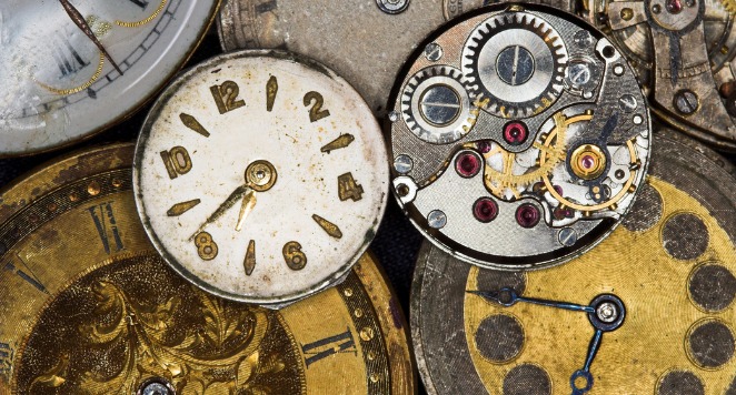  تصاویر جالب از هنرنمایی با ساعت های قدیمی 