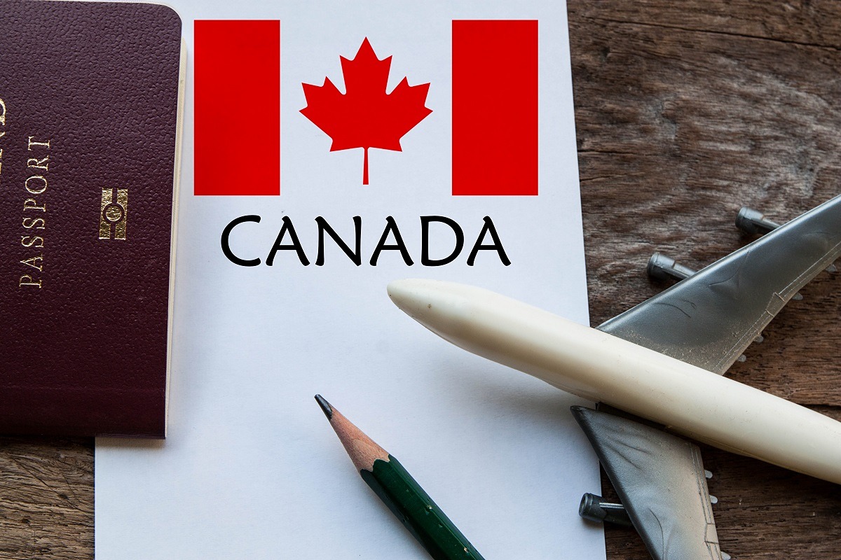 مدارک لازم برای اخذ ویزا کانادا