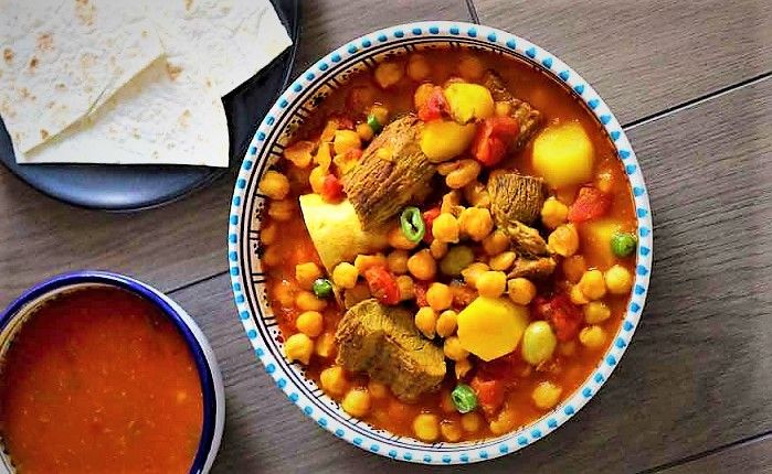 طرز تهیه آبگوشت قمنبیت