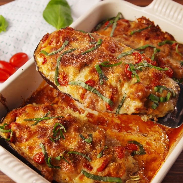 طرز تهیه بادمجان شکم پر