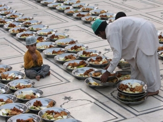 تزیین سفره افطار ماه رمضان