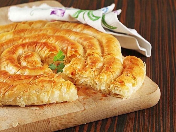 طرز تهیه غذا با خمیر یوفکا