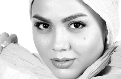 بیوگرافی و عکس آزاده زارعی