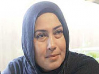بیوگرافی ژاله صادقیان