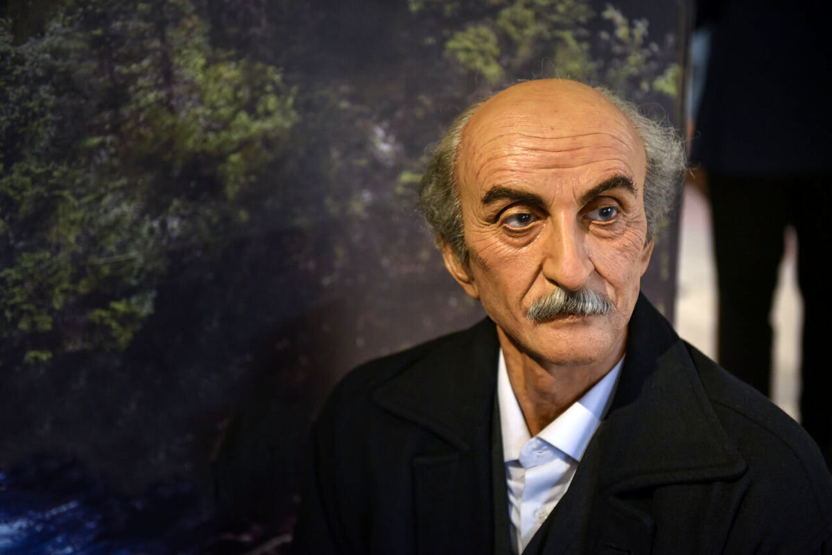 زندگینامه نیما یوشیج Nima Yooshij