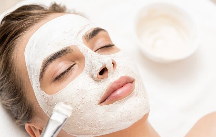 ماسک قهوه و ماست، یک ترکیب برای تقویت و زیبایی موها