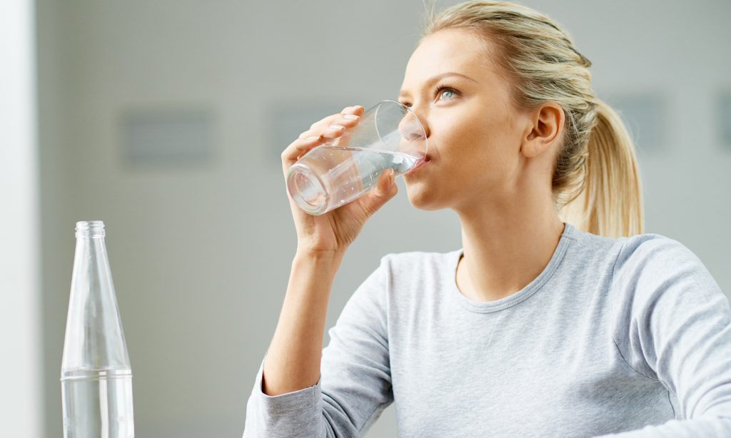 آب درمانی چیست؟ درمان بیماری ها با آب