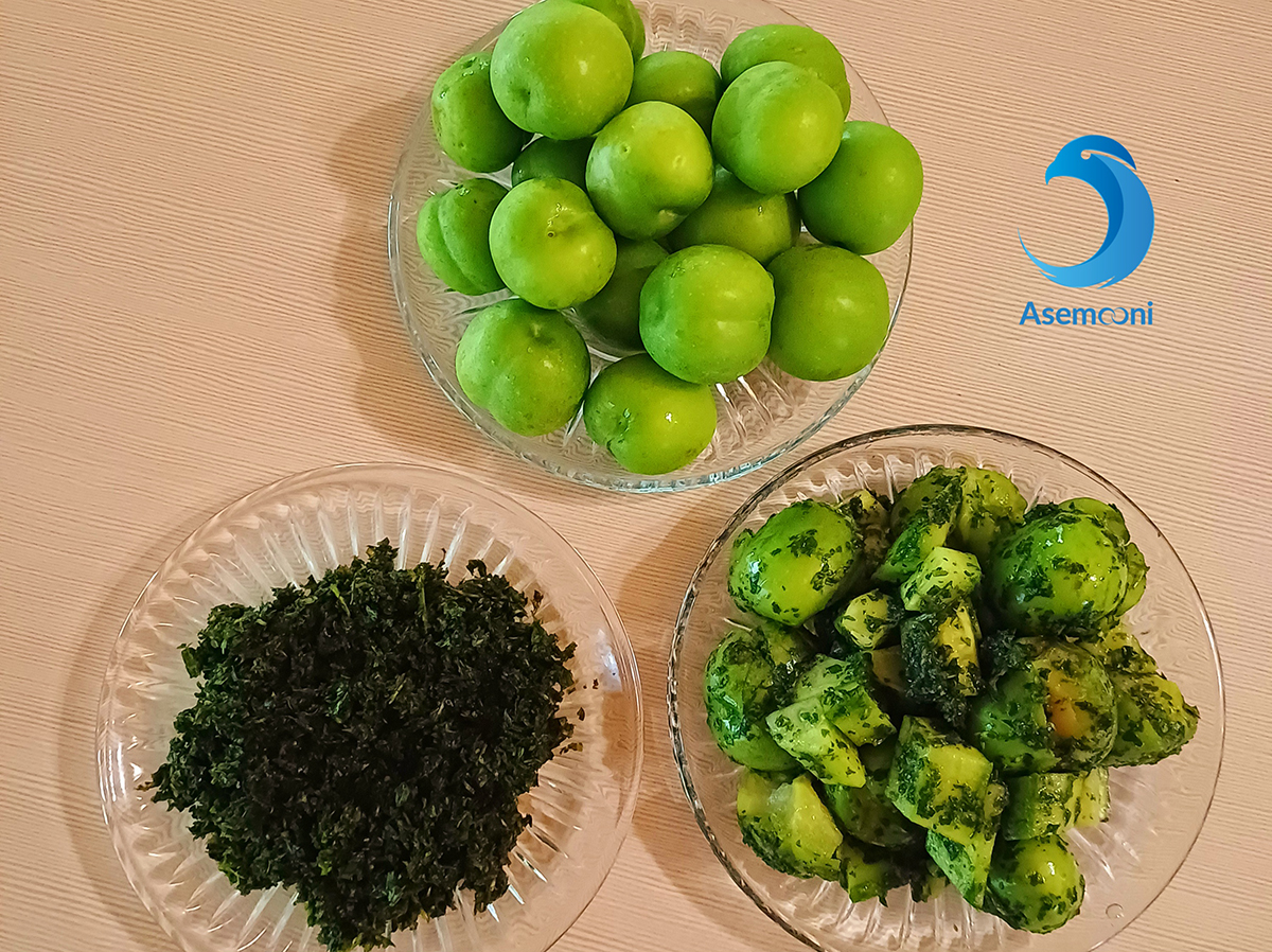 دلال گوجه سبز یا درار گوجه سبز