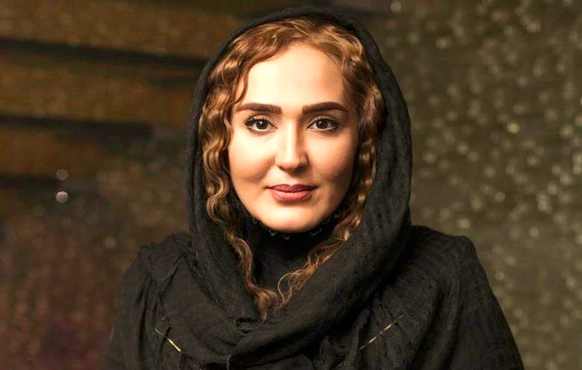 بیوگرافی زهره فکور صبور
