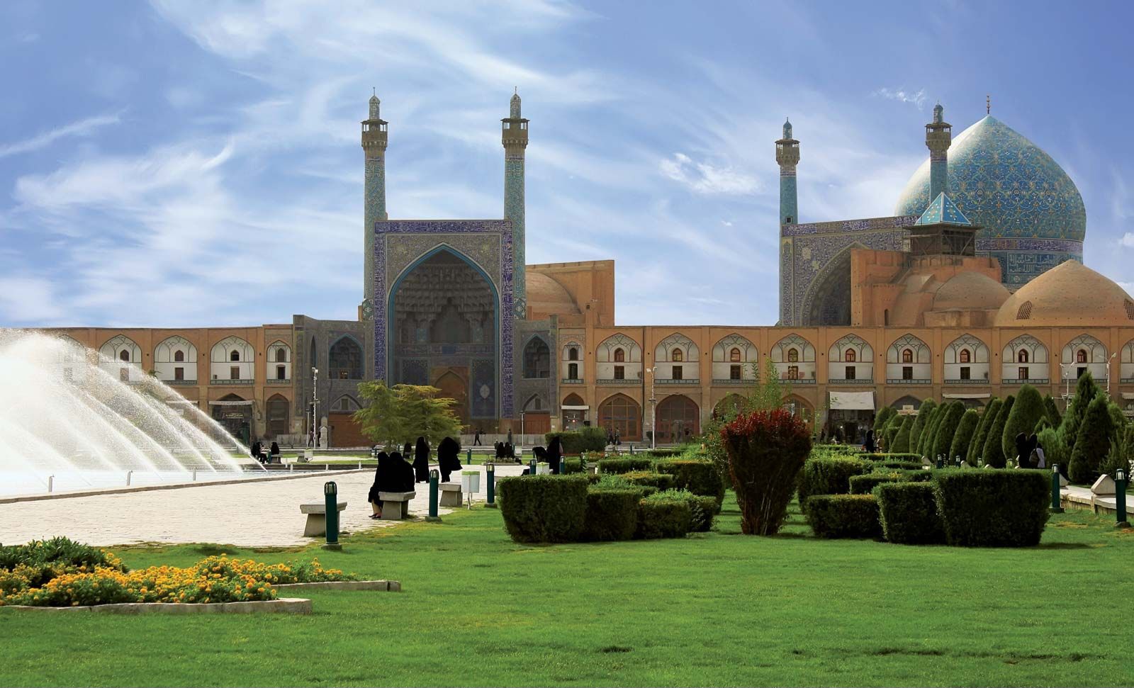 معرفی مکان های گردشگری اصفهان نصف جهان