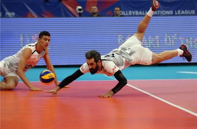 بازیکن تیم ملی والیبال ایران