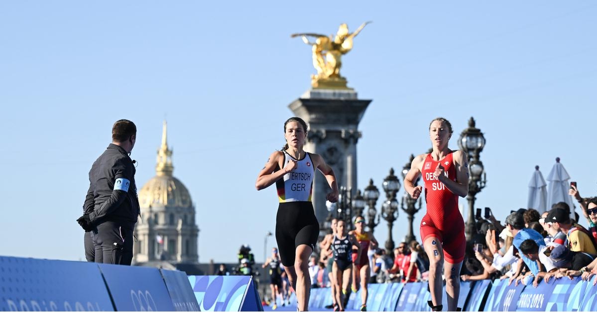 چرا لباسهای ورزشی زنان دونده از مردها تنگ تر و کوتاه تر است؟