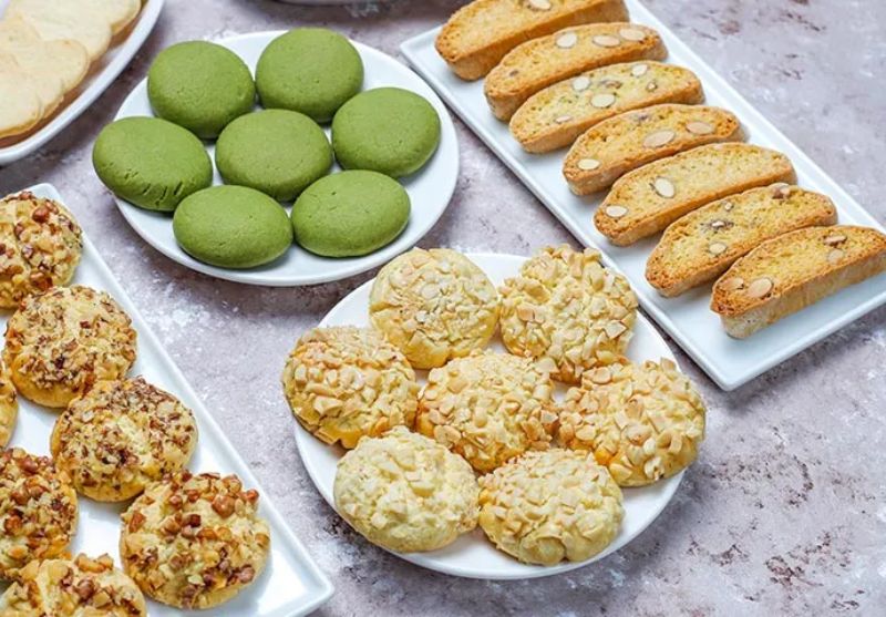 شیرینی عید  شیرینی عید