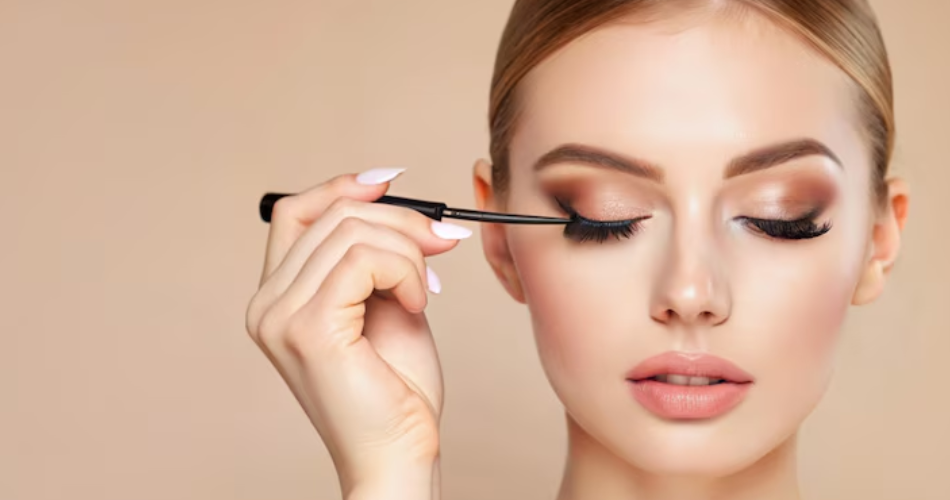 چند مدل خط چشم وجود دارد؟ آموزش گام به گام استفاده از هر کدام!