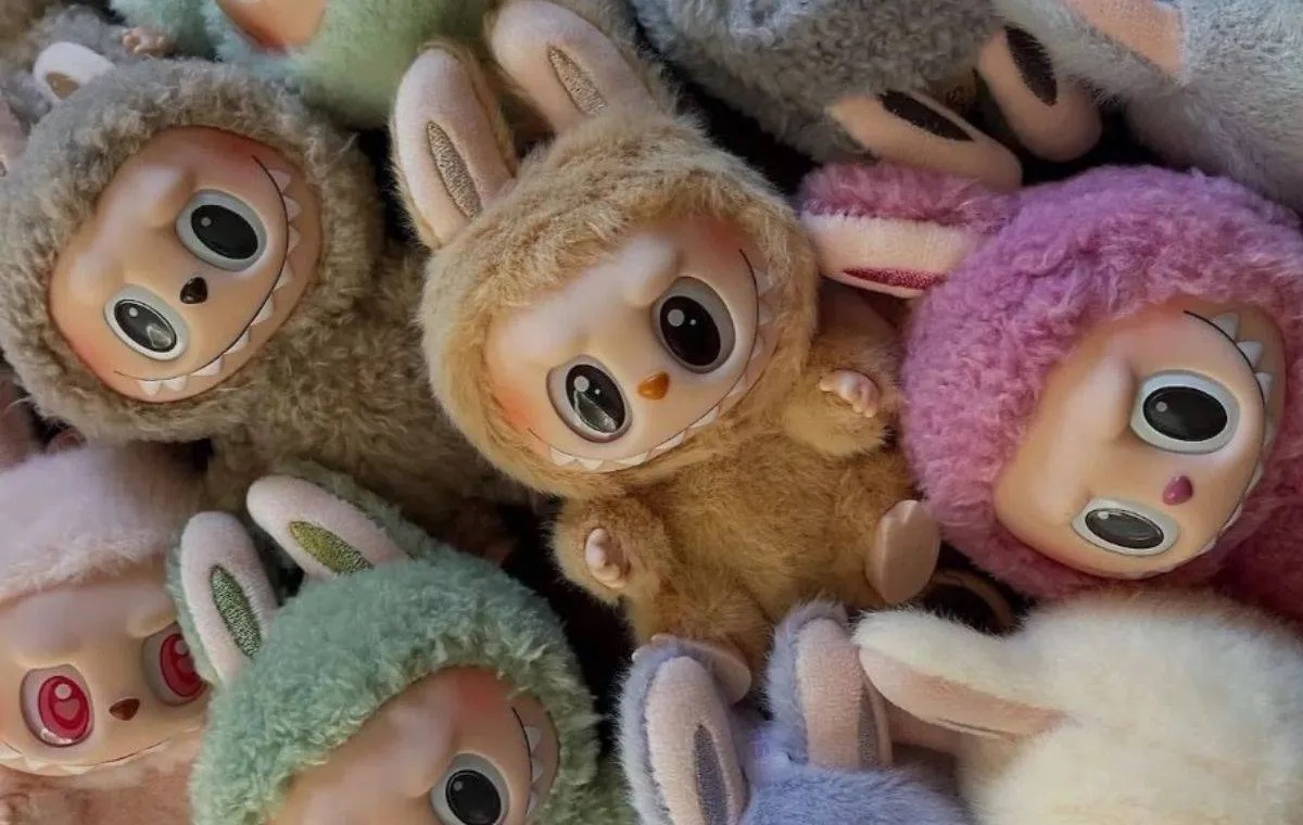 عروسک لابوبو؛ اکسسوری زشت و جذاب اینروزها