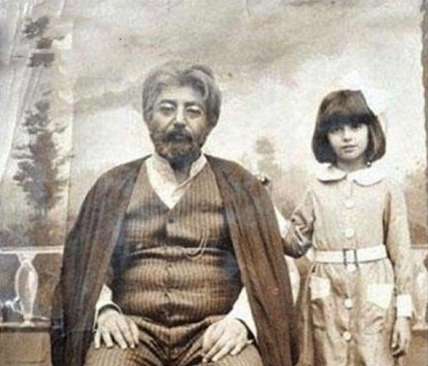 جمشید مشایخی + جزئیات زندگی او و عکسهایش