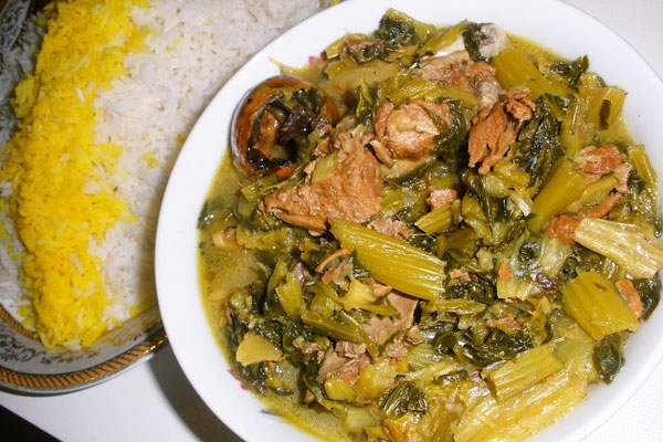 طرز تهیه خورش کرفس