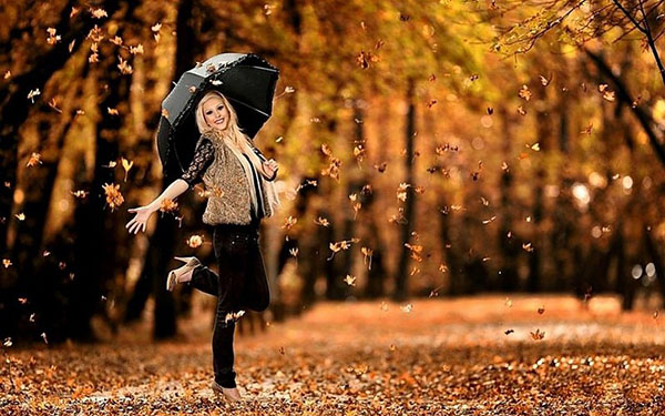 در فصل پاییز چگونه لباس بپوشیم ؟