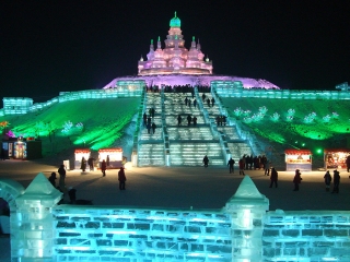 قصر یخی در چین