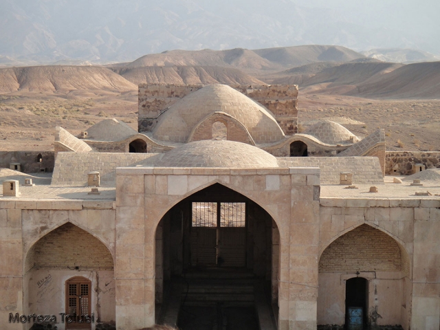 آشنایی با کاروانسرای قصر بهرام آشنایی با کاروانسرای قصر بهرام