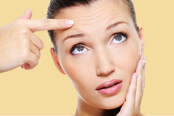 طرز تهیه کرمی عالی برای از بین بردن چین و چروک صورت