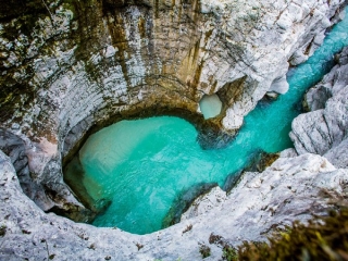 زیباترین رودخانه جهان (سوچا در کشور اسلوونی)