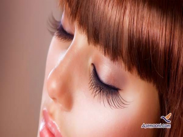 راز های طلایی برای داشتن مژه و ابروهای بی نظیر و زیبا راز های طلایی برای داشتن مژه و ابروهای بی نظیر و زیبا