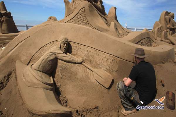 mare-sand-sculptures(5)