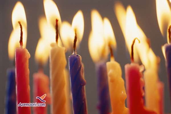 Burning Candles --- Image by © Roy Morsch/Corbis