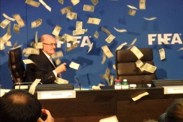 something-strange-press-conference-blatter(2)