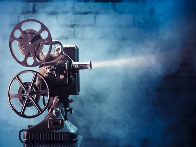 هفت فیلم پر تماشگر تاریخ سینما هفت فیلم پر تماشگر تاریخ سینما