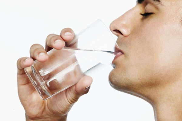 drinking-water-after-a-meal(1)
