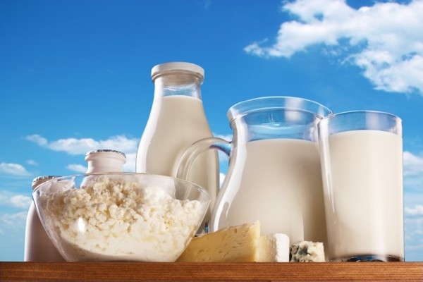 مصرف شیر سرد برای کاهش وزن
