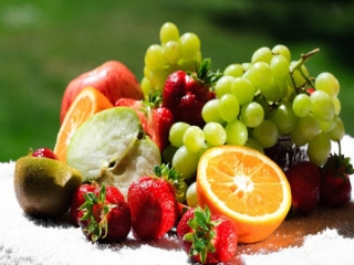 آب میوه های خوش طعمی که وزن تان را کم می کنند