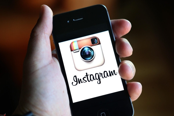 New in Instagram, allows the use of multiple user accounts without logging in August up